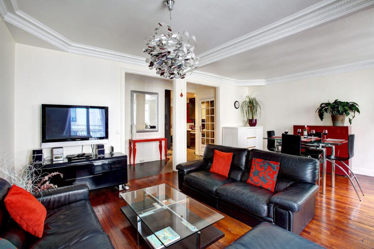 Spacious Family Flat In Mirabeau By Guestready *